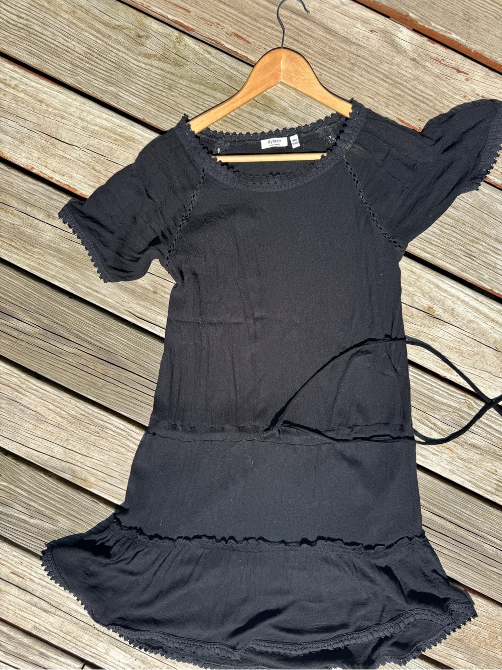 dylan Black Short Sleeve Ruffle Hem Casual Dress